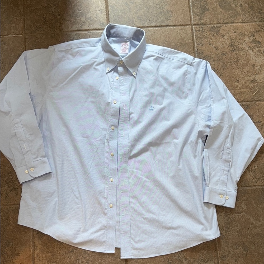 Brooks Brothers Men's Light Blue 2XL Button-Down Shirt